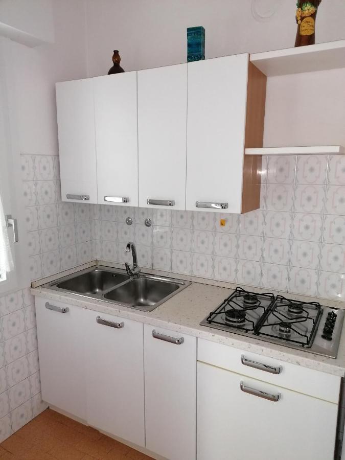 Condominio Rosa Lignano Sabbiadoro Luaran gambar